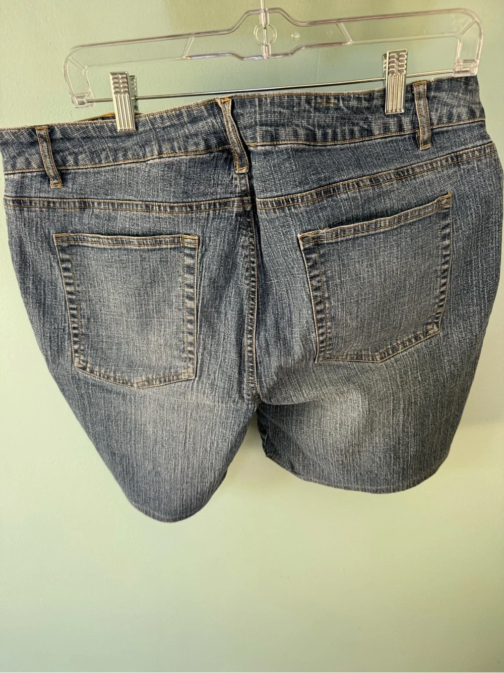 No Boundaries Denim Shorts in Light Blue Wash Size 17